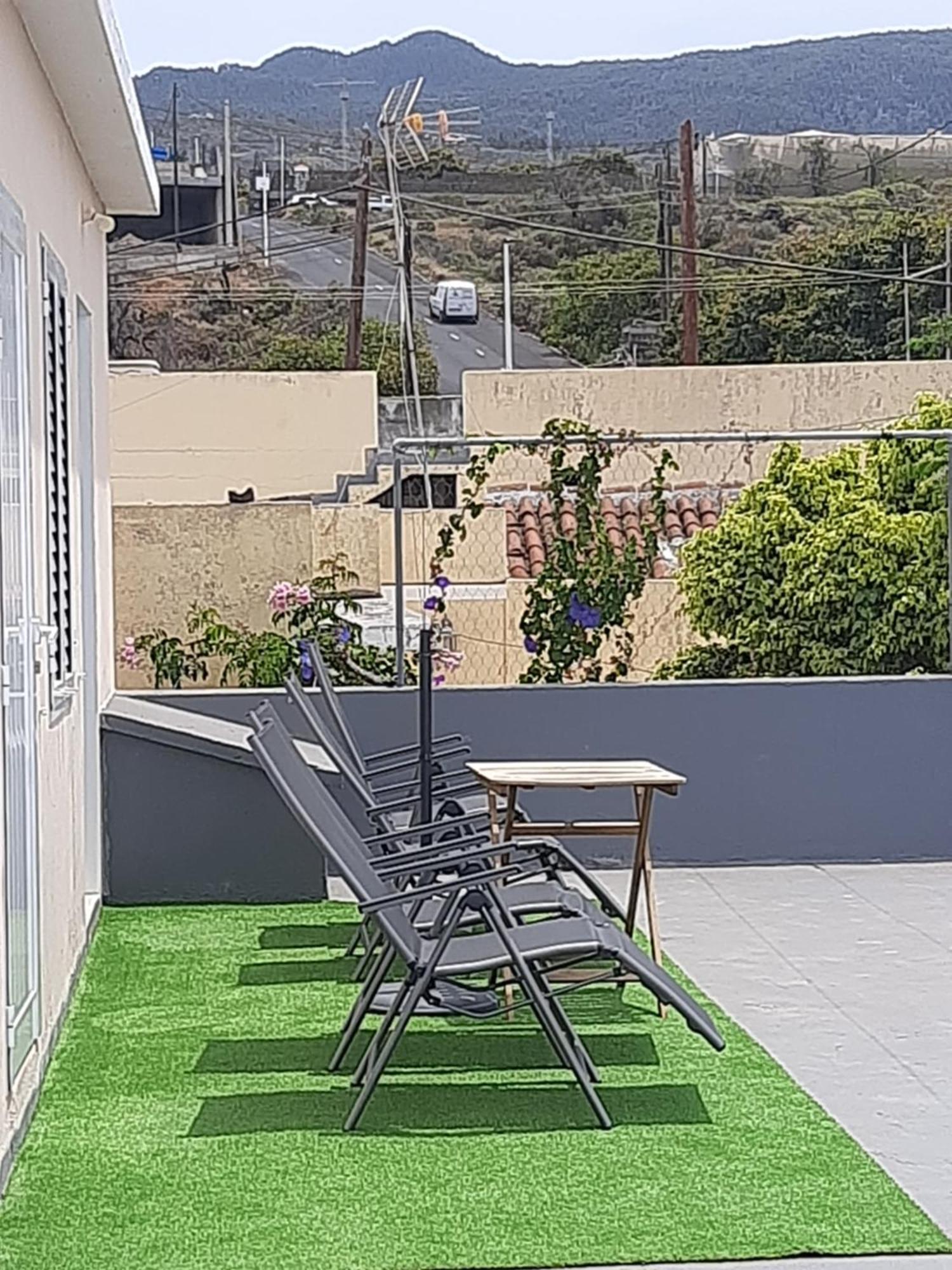 Vila Casa Adrian Los Llanos De Aridane Exteriér fotografie